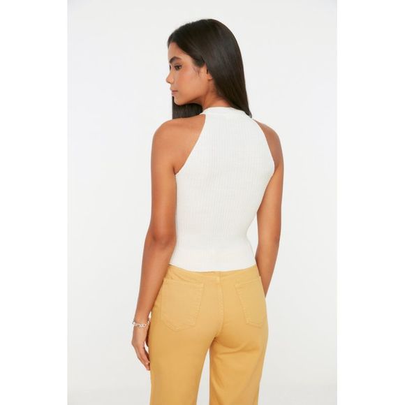 NWT Trendyol Women Regular fit Crew neck Knit Blouse - Picture 5 of 8